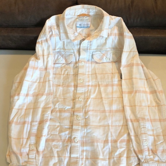 Columbia Tops - Columbia flannel. Size Medium